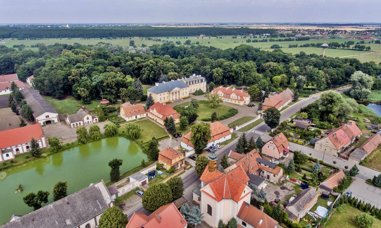 Palac Racot Kościan Esterno foto